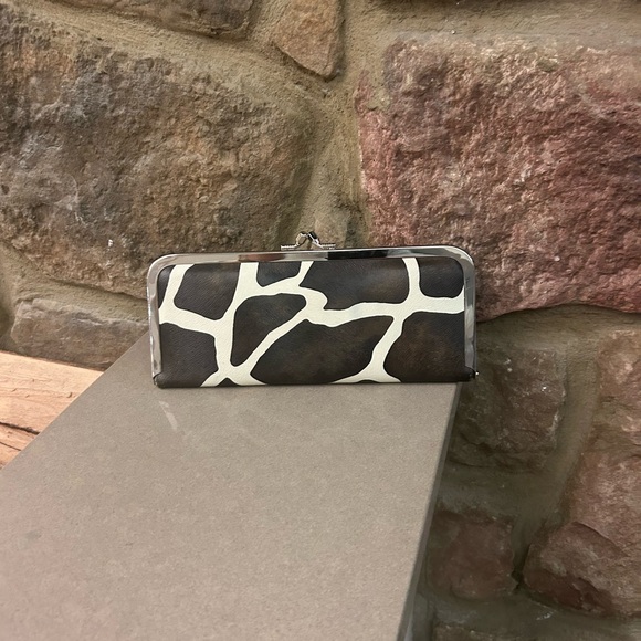 Handbags - Wallet Giraffe Pattern Long Wallet Preowned light fading